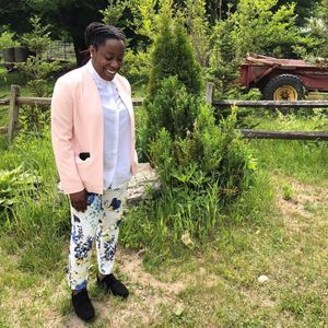 Meet your Posher, Catherine